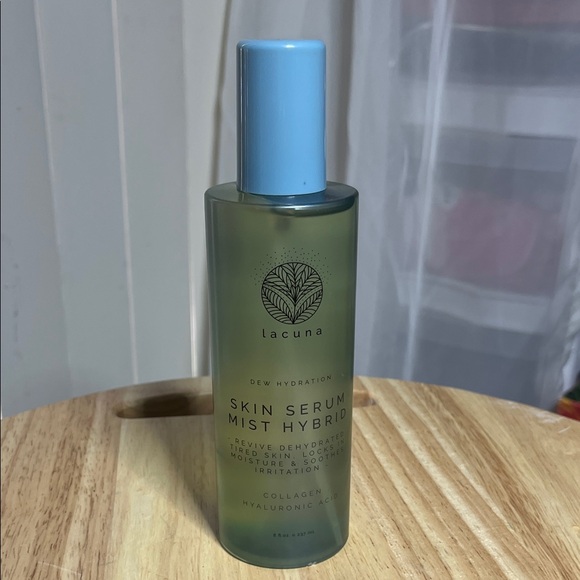 Dew Hydration Skin Serum Mist - Blue and Green - Picture 1 of 7